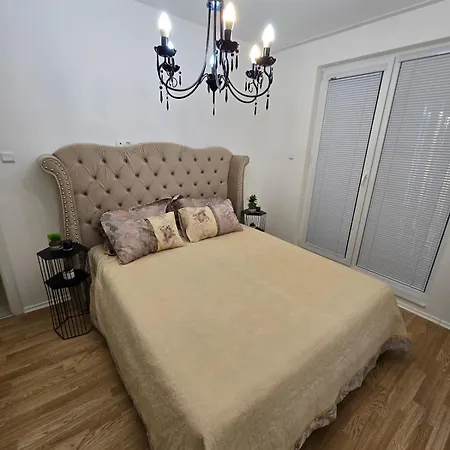 A Wonderful Vacation * ساني بيتش